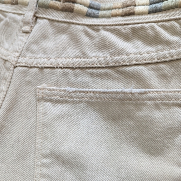 Free People Distressed Thread Trim Midrise Short Shorts Cream Natural- sz 24 - Picture 6 of 8